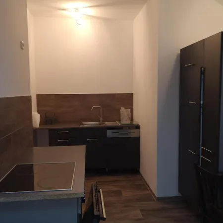 Eden Peene Und Apartmán *